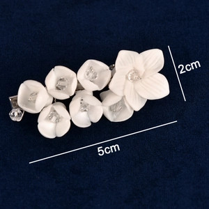 Elegant bridal hair clip with white ceramic flowers and crystals, 5cm handmade accessory