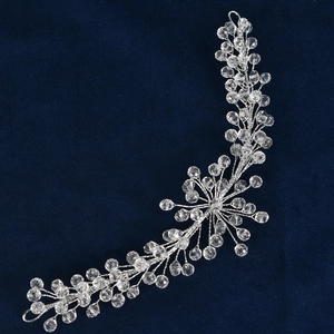 Vigna per capelli da sposa in argento con cristalli scintillanti e design flessibile