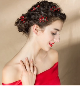 Elegant red rose bridal hair pins with crystals and gold wire for wedding hairstyles