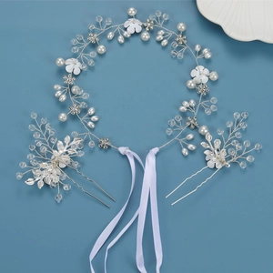 Ensemble d'accessoires cheveux mariée avec fleurs argentées et épingles assorties