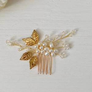 Ensemble de peignes à cheveux dorés pour mariée avec perles blanches et cristaux fins