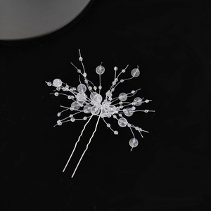 Épingle à cheveux de mariée élégante avec cristaux blancs et fil argenté de mariage