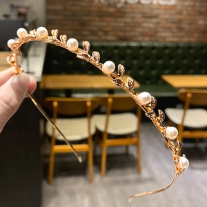 Serre-tête Élégant en Alliage Künstliche Perle d'Imitation Feuille pour Femmes Simple Accessoire de Cheveux de Mariage Or Rose Argent