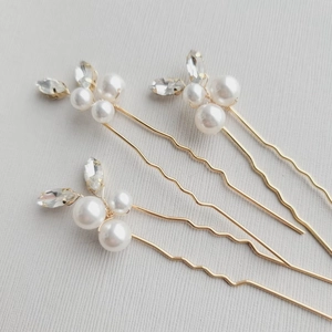 Set of 3 gold bridal U-shaped hair pins with elegant white pearls and marquise rhinestones