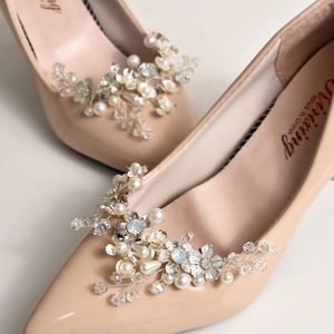 Clip Per Scarpe in Lega Con Fiori Künstliche Perle Sintetiche e Cristalli Strass Fibbia Per Scarpe da Sposa Accessorio Decorativo Scarpe Tacchi Alti