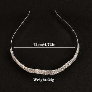 Serre-tête en cristal argenté scintillant pour femmes avec design ondulé et strass