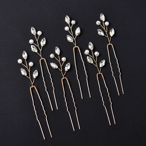 Five-piece set of golden bridal hair pins with white pearls and marquise rhinestones