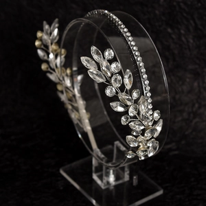 Serre-tête de mariée élégant avec feuilles de cristal et strass brillants pour mariage