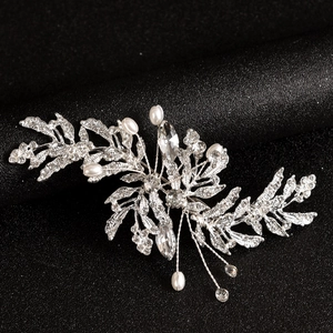 Elegant Silver Alloy Leaf Flower Brooch With Rhinestones And Artificial Pearls For Wedding Bridal Banquet Party Women Jewelry Accessory