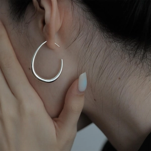 Orecchini a Cerchio in Rame con Perno in Argento Sterling 925 Ovali Geometrici a Forma di C Orecchini d'Argento Minimalisti Donna