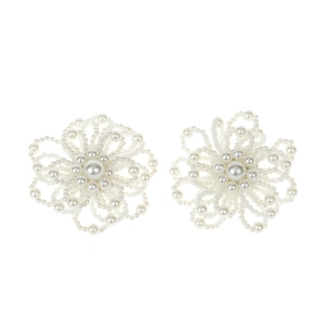Boucles d'oreilles élégantes en perles blanches pour mariage et séances photos vintage