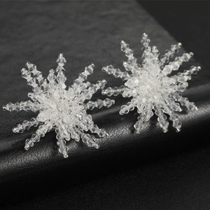 Handmade Crystal Snowflake Stud Earrings With Starburst Tassel Elegant Alloy Wedding Bridal Earring Jewelry For Women Party