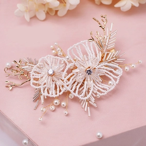 Handmade Bridal Flower Hair Clip Elegant Artificial Pearl Rhinestone Headpiece Gold White Flower Beaded Side Clip For Wedding Party