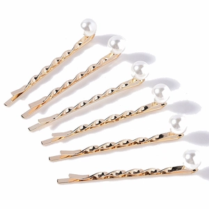 Set of 6 minimalist gold metal hair clips with white pearls for bridal and daily use
