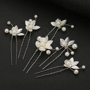 Elegant 6-piece silver clover bridal hair pins set with pearls for wedding hairstyles