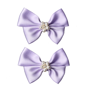 Paire de clips de chaussures nœuds en satin lilas avec perles et détails en strass