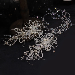 Barrettes de mariée faites main avec perles blanches, fleurs perlées et longs glands