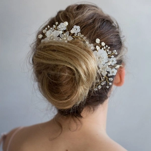 Elegant Handmade Flower Bridal Hair Combs With Faux Artificial Pearls And Crystals For Wedding Party Women Flower Headpiece