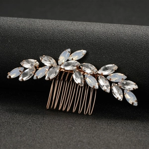 Peigne à cheveux de mariage doré avec cristaux marquises et motif de feuilles d'opale
