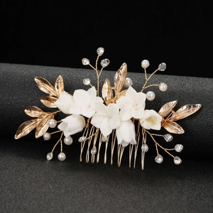 Elegant White Flower Leaf Bridal Hair Comb With Faux Artificial Pearl Rhinestone Alloy Gold Silver Wedding Headpiece Hair Accessory