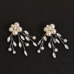 Elegante Schuhclips mit Perlen und Marquise-Kristallblüten sowie Silberdraht