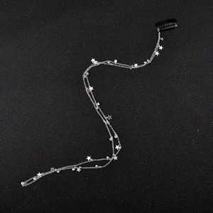 Elegante catena per capelli a stella argento con strass e clip nera per capelli