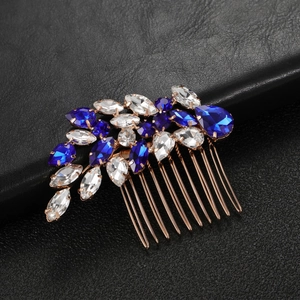Peigne à cheveux élégant en or rose avec cristaux bleu roi et clairs pour mariée