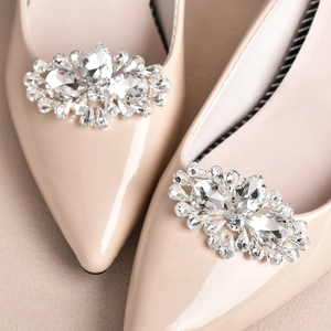 Elegant detachable rhinestone shoe clips for bridal high heels and wedding footwear