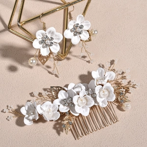 Exquisite bridal hair comb and earring set with white fabric flowers and pearls