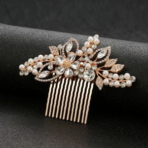 Peigne à cheveux de mariée élégant avec perles et strass sur base dorée pour mariage