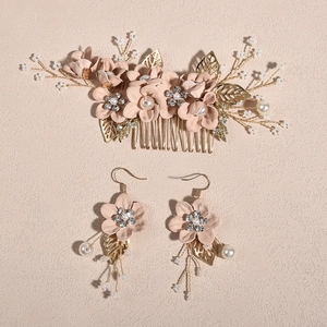 Handmade bridal hair comb and earrings set with pink fabric flowers and pearls
