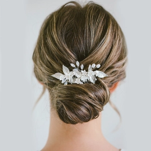 Bridal Wedding Hair Comb White Ceramic-Look Flower Alloy Leaf Faux Artificial Pearl Elegant Hair Accessories For Women Bridesmaid Gift