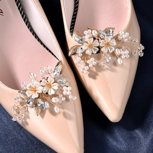Clips de Chaussures de Mariée Amovibles Fleur de Künstliche Perle Élégant Strass Décoration de Chaussures Alliage Clips Floraux Pour Mariage Femmes