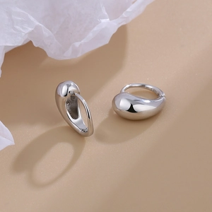 Minimalist S925 sterling silver drop geometric hoop earrings in a polished finish