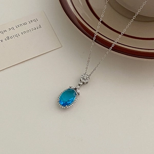 Élégant Collier Pendentif en Strass Bleu Cuivre Vintage Bijoux de Cou Ovales pour Femmes Mariage Fête Cadeau Plaqué Or Argent