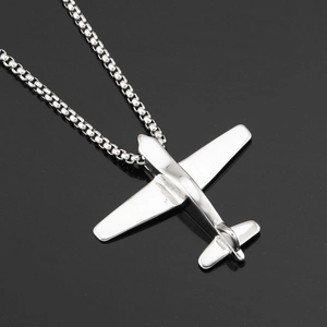 Collar hip hop moderno con colgante de avión en acero de titanio y cadena de caja de plata
