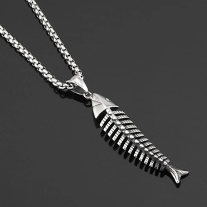 Collana hip-hop con ciondolo a scheletro di pesce in acciaio inossidabile argento per uomo e donna