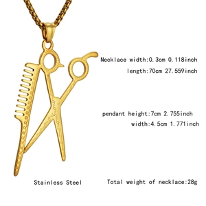 Collana in acciaio inossidabile dorato con ciondolo pettine e forbici e dimensioni