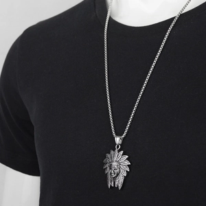 Collier avec pendentif chef indien en acier inoxydable de style hip hop vintage