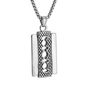 Collana con Ciondolo a Lama da Rasoio Hip Hop per Uomo Donna in Acciaio al Titanio Colore Argento Trama a Diamante Gioielli Punk