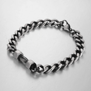 Edelstahl-Panzerarmband im Industrial-Stil mit Vintage-Hantel-Anhänger für Herren