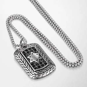 Vintage steel pendant necklace featuring a hexagram star with black stones and box chain