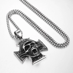 Gothic-Punk Totenkopf Kreuz Anhänger Halskette aus silbernem Edelstahl für Herren