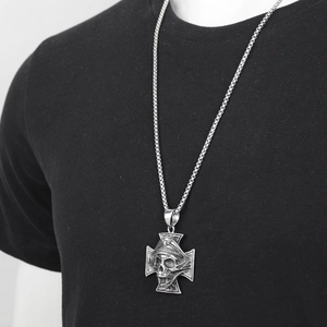 Gotische Punk-Halskette mit Totenkopf und Kreuzanhänger aus Vintage-Edelstahl für Herren