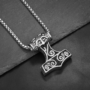 Détails du pendentif marteau de Thor Mjolnir viking avec gravure nordique ciselée