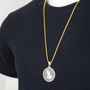 Hip hop style gold round link chain with black praying hands relief pendant for men