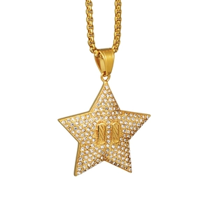 Collar con colgante de pentagrama hip hop con cristales brillantes y acabado dorado