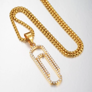 Collier pendentif trombone doré hip hop avec strass étincelants sur chaîne box