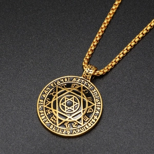 Hip-Hop Hexagramm-Siegel-Halskette aus goldenem Edelstahl mit mystischen Runen