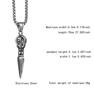 Vue détaillée du pendentif sceptre vajra en acier inoxydable avec dimensions et texture